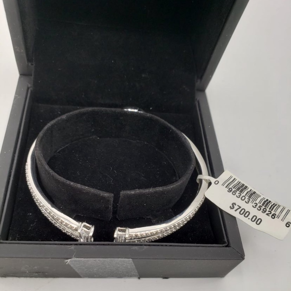 Simply Vera Vera Wang Sterling Silver .925 White Sapphire Bracelet MSRP $700